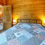 Amazing In Chenac-saint-seurin-d' With Wifi Holiday home Saint-Seurin-d'Uzet