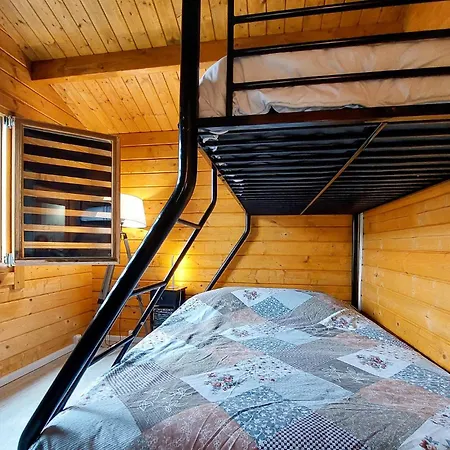 2 Bedroom Awesome In Chenac-saint-seurin-d' *